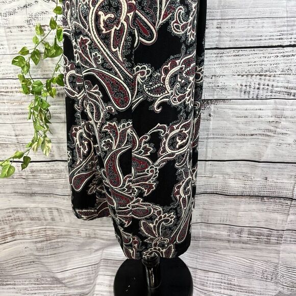 Christopher & Banks Skirt size 10 Black Red Paisley A Line Midi Boho Modest Slim - Picture 13 of 16